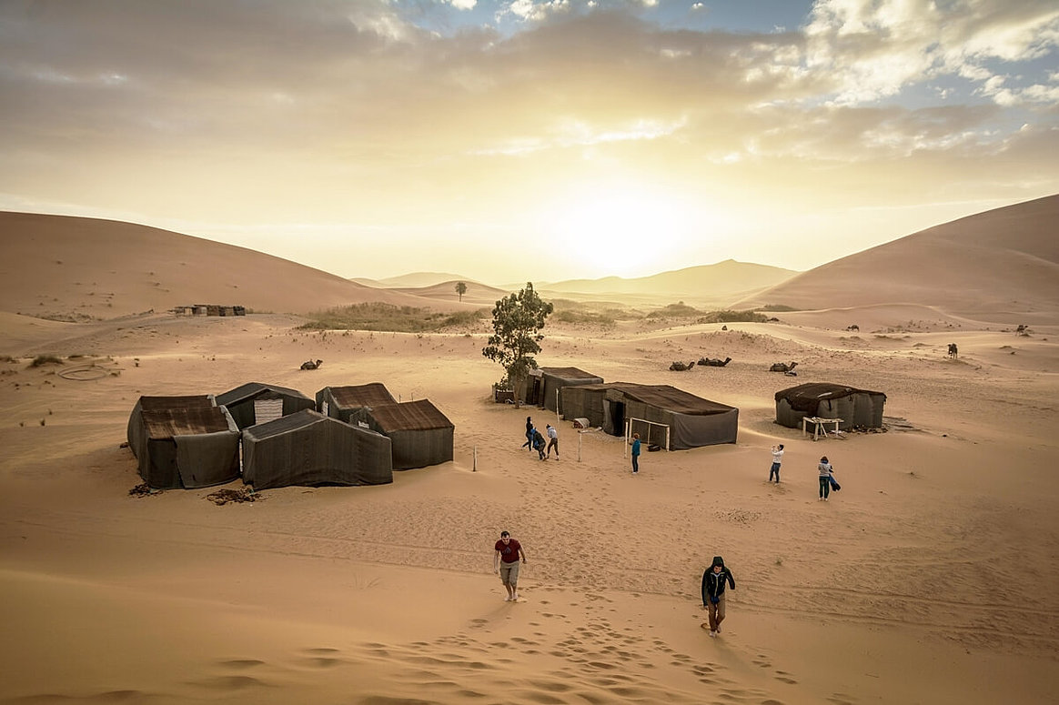 Zelte in Wüste
